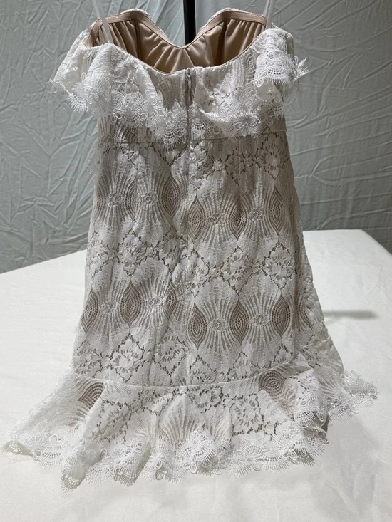 Selfie Leslie White Lace Slip Dress with Scalloped Trim - Picture 5 of 8